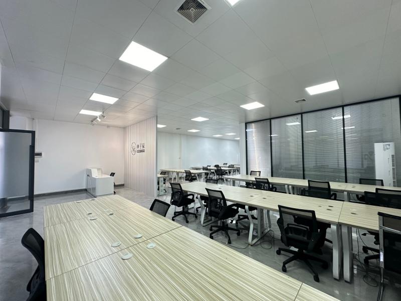 智慧港企业孵化基地写字楼图片14886