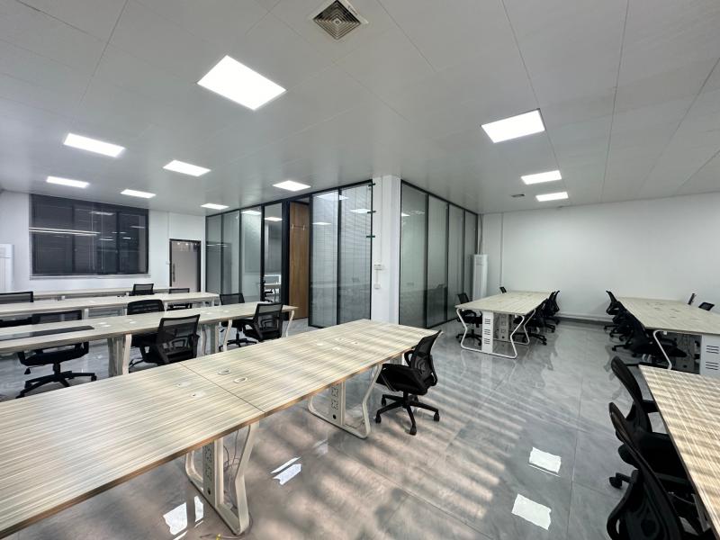 智慧港企业孵化基地写字楼图片14885