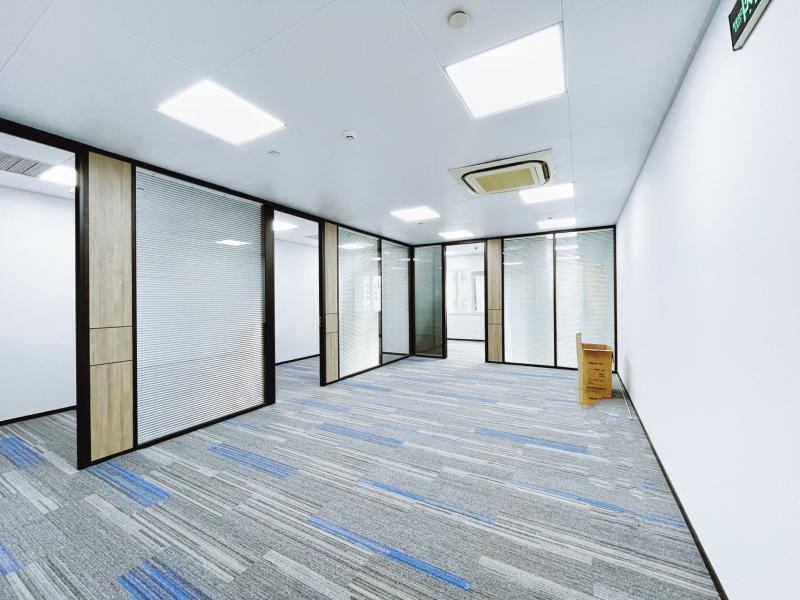 保利克洛维广场写字楼图片14979